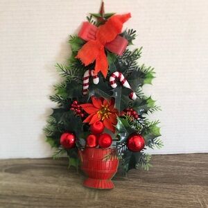 Vtg 70’s Flocked Tree Wall Decor